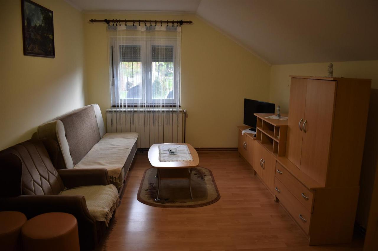 Apartments Sabljak Rakovica Exterior foto